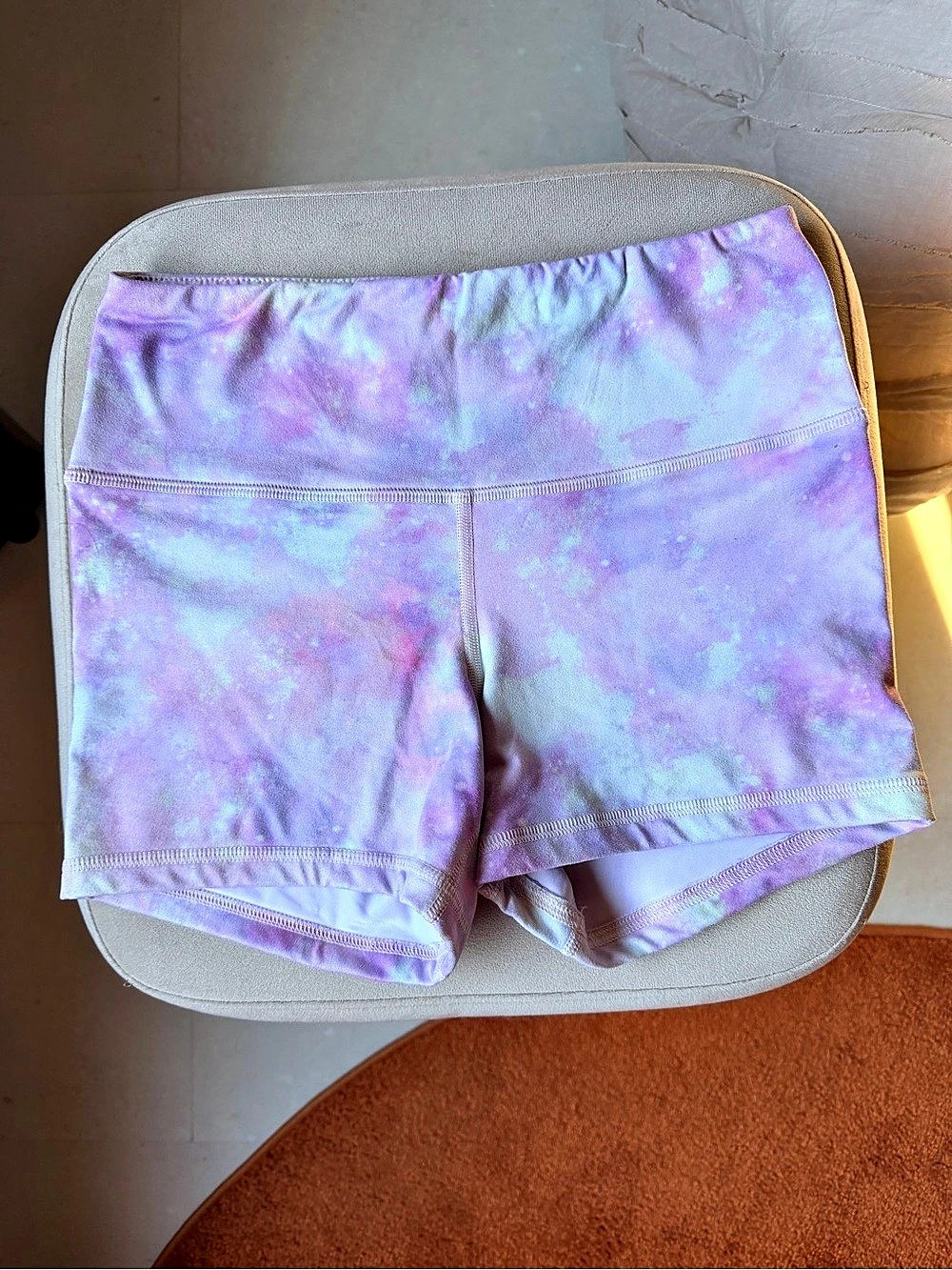 FLEO Athletic Shorts in Pink Purple Galaxy Cloud Print Mid Rise Size Small